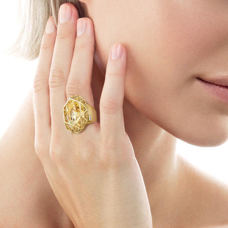 Brilliant Cut 18 Karat Estelar Yellow Gold Ring with Vs Gh Diamonds and Rutilated Quartz