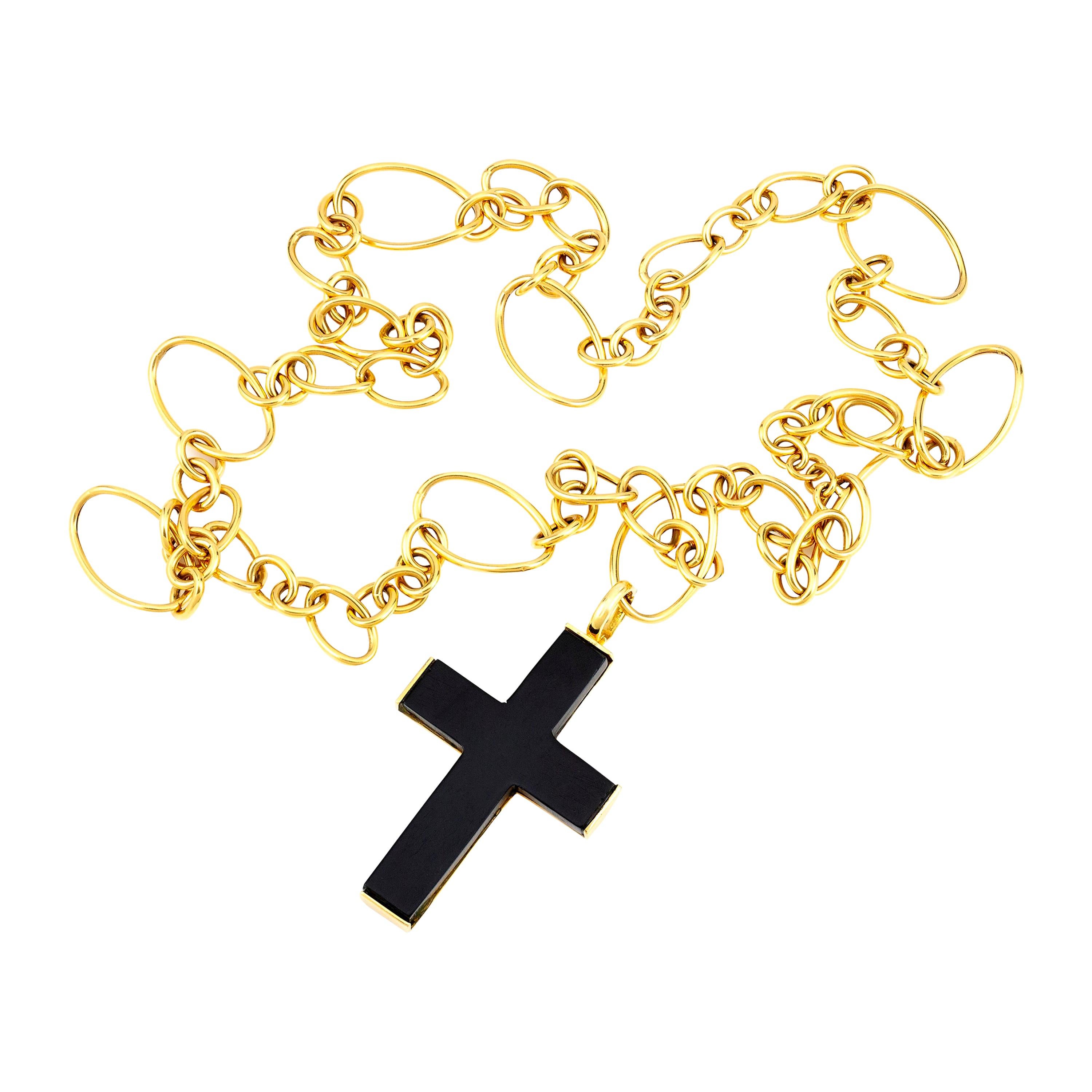 18 Karat Farone Manela Open Link Necklace with Cross Pendant with Black Onyx For Sale
