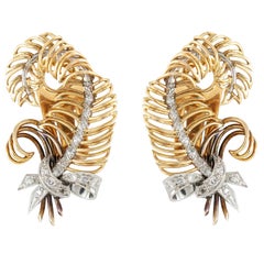 Vintage 18 Karat Feather Shape Diamond Gold Clip-On Earrings
