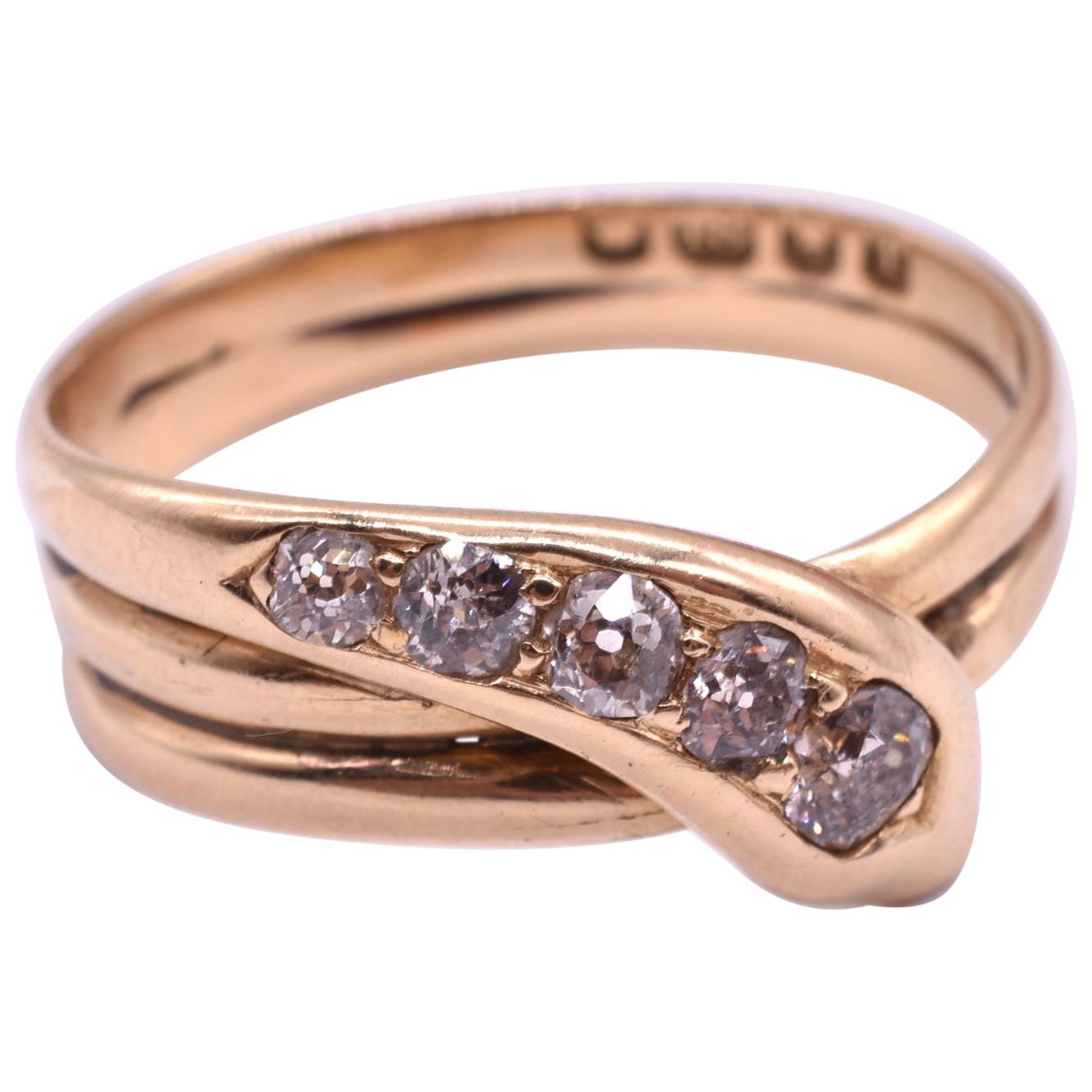 18 Karat Five Diamond Studded Snake Ring HM 1894