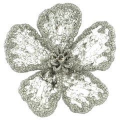 18kt White Gold Flower Ring with Slice Diamonds