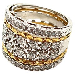 18 Karat Florentine Engraved Diamond Lattice Ring