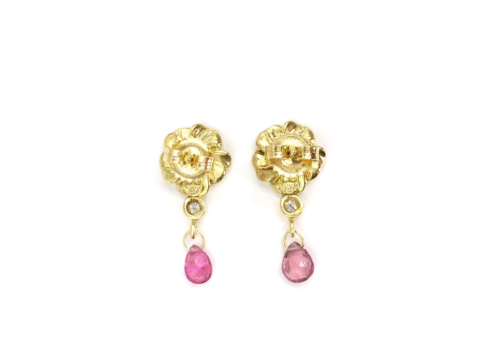 18 Karat Flower Drop Earrings with Diamonds and Pink Tourmalines In Good Condition In Pikesville, MD