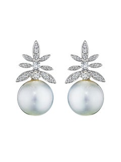 18 Karat Gala White Gold Earring With Vs-Gh Diamonds And White Pearl