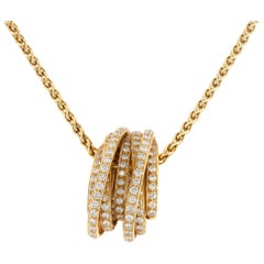 18 Karat Geneve Grisogono Long Necklace with Beautiful Dimonds Pendant