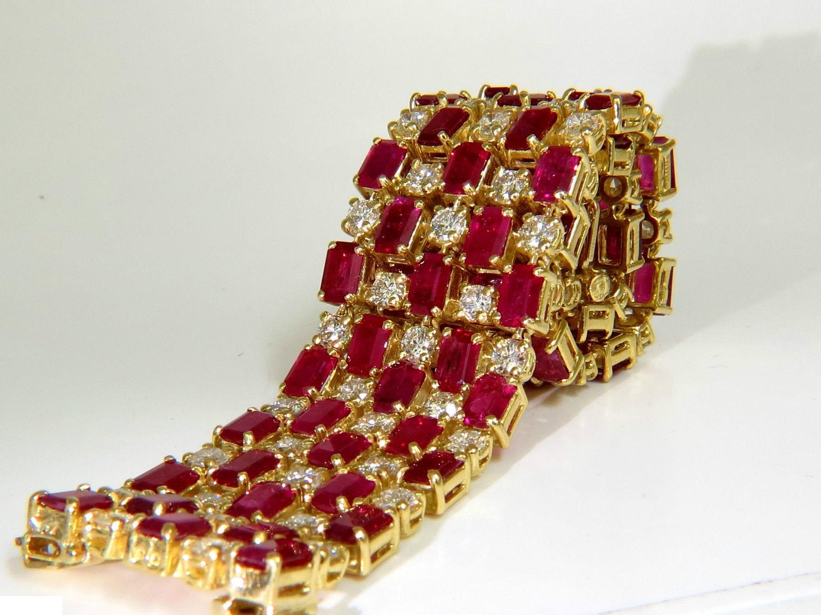 18 Karat GIA 55.25 Natural Top Gem Ruby Diamond Bracelet Hinged Blood For Sale 4