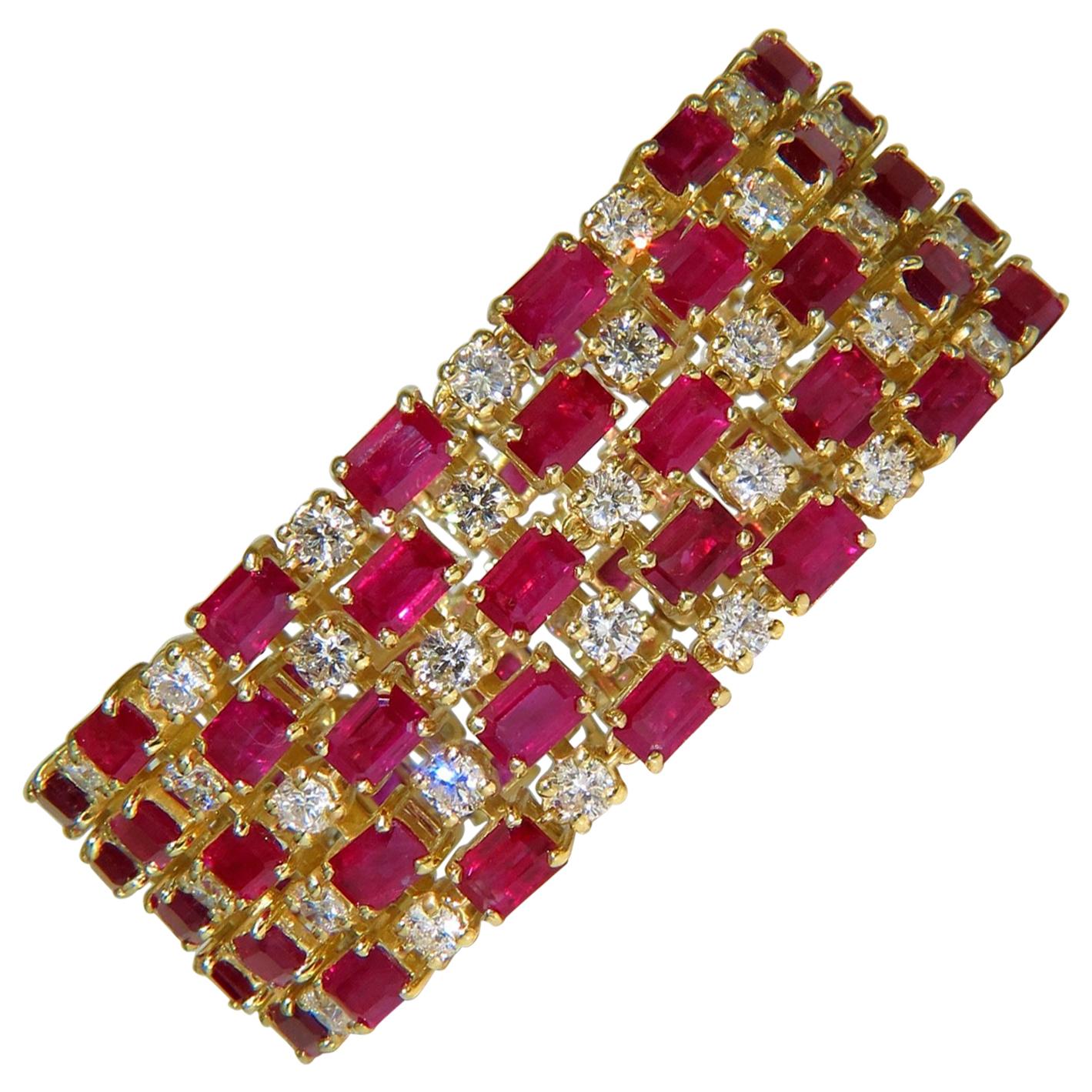 18 Karat GIA 55.25 Natural Top Gem Ruby Diamond Bracelet Hinged Blood For Sale