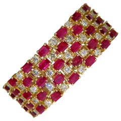 18 Karat GIA 55.25 Natural Top Gem Ruby Diamond Bracelet Hinged Blood