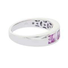 18 Karat Gold 0.20 Carat Diamonds and 1 Carat Pink Sapphire Wedding Band Ring