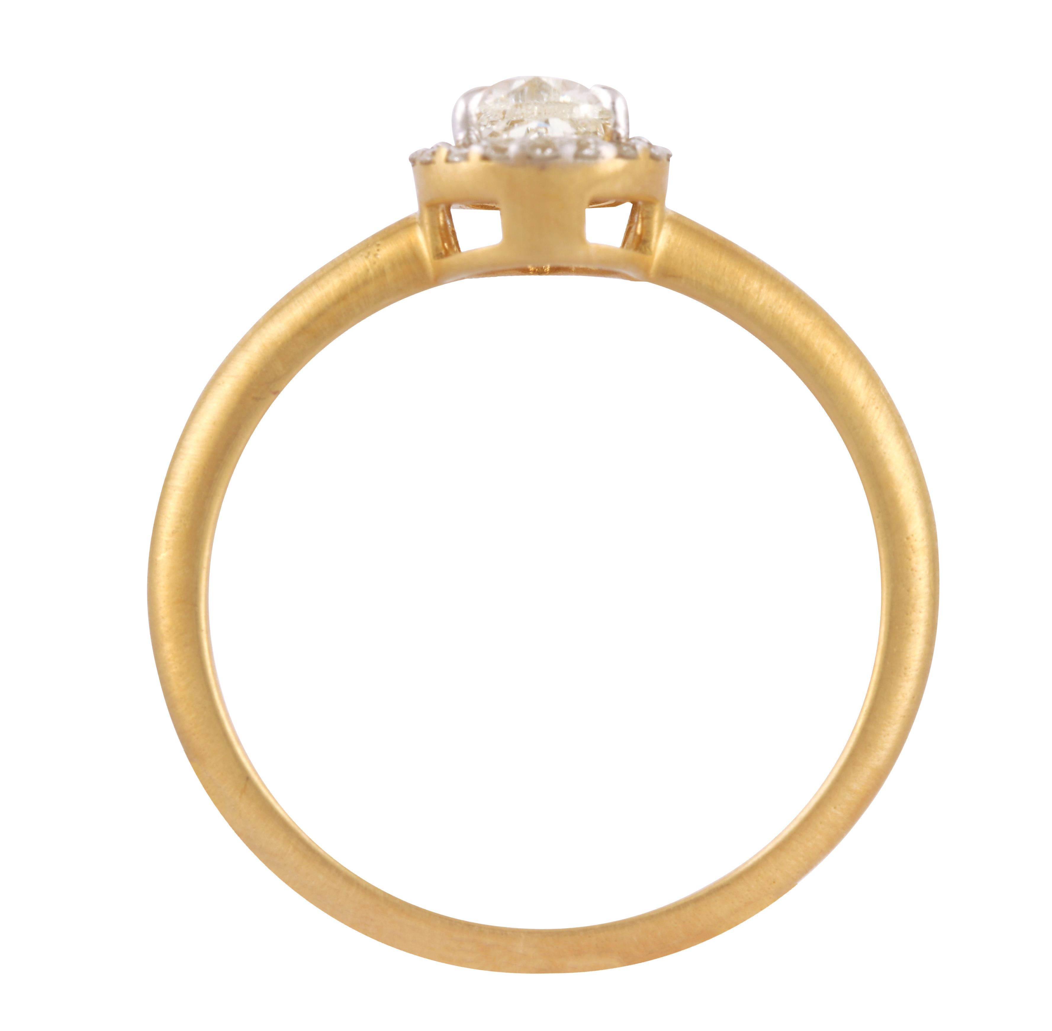 Women's 18 Karat Gold 0.63 Carat Solitaire Engagement Ring For Sale