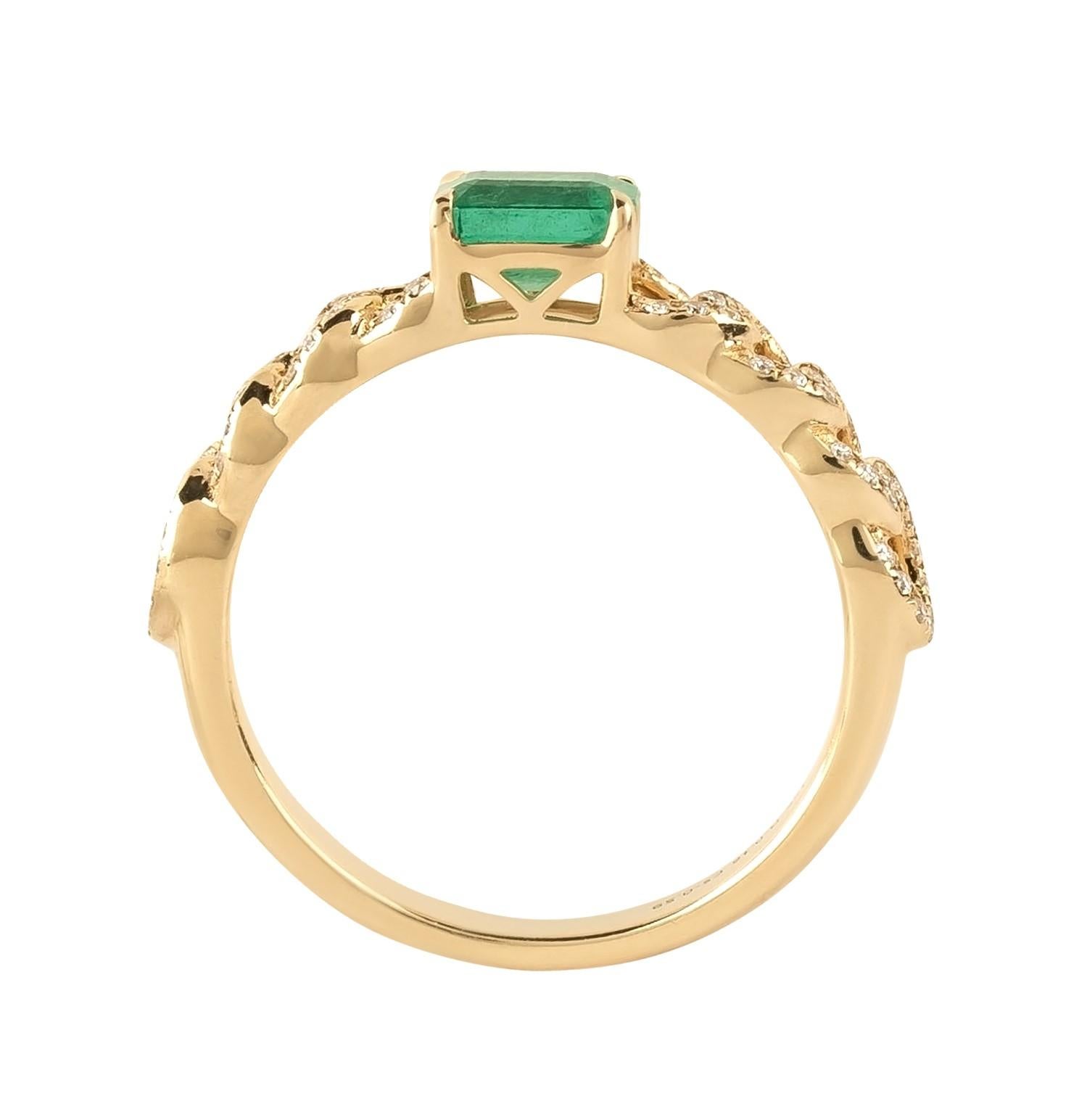 18 Karat Gold 0.78 Carat Diamond and Emerald Cocktail Ring  For Sale 1