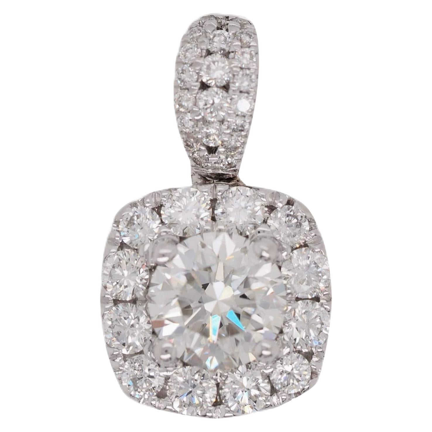 Pendentif en or 18 carats avec halo de diamants ronds taille brillant de 0,81 carat