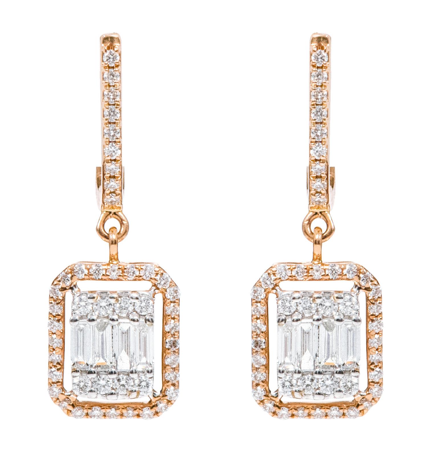 18 Karat Gold 0.89 Carat Diamond Dangle Drop Earrings In New Condition For Sale In Jaipur, IN