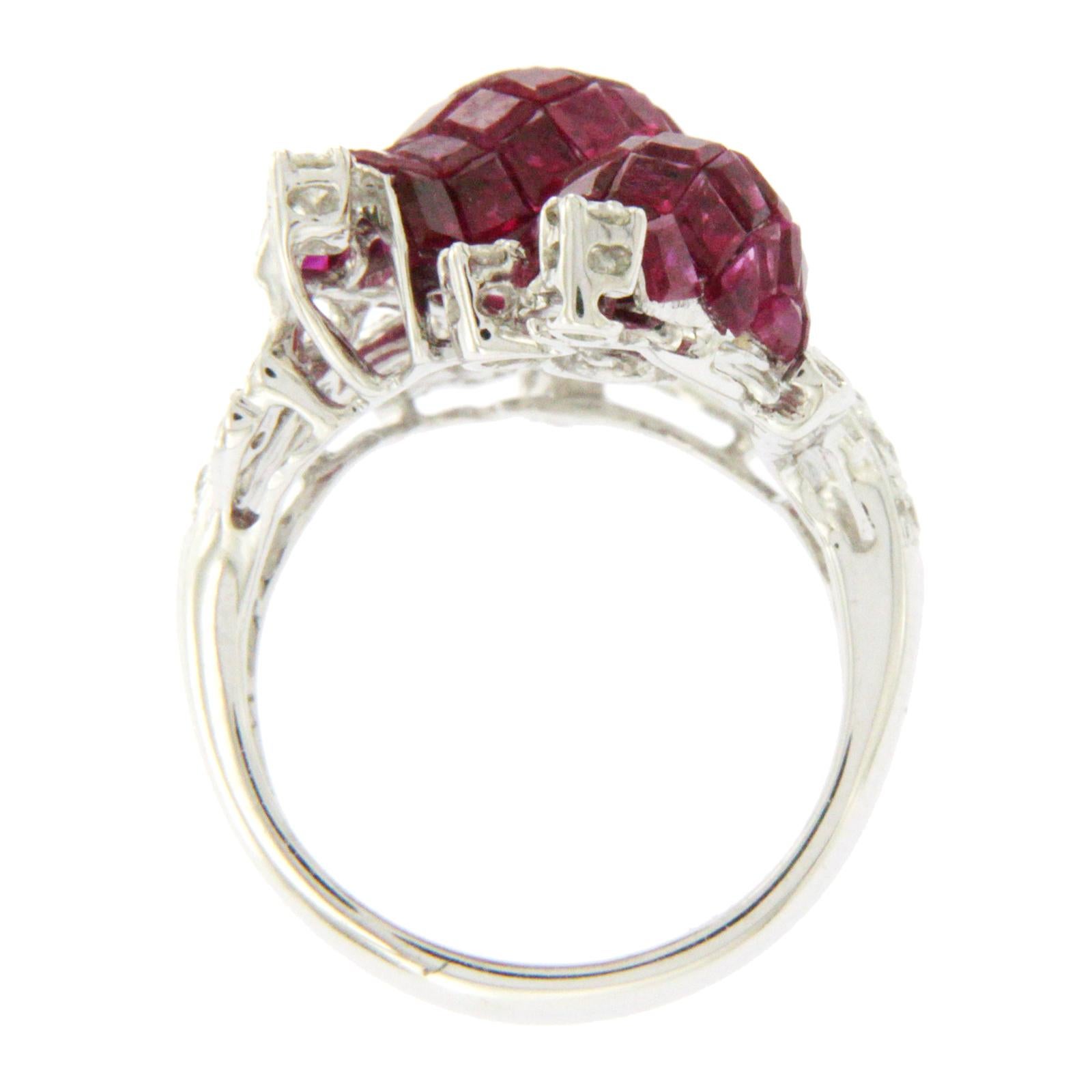 Bague tulipe en or 18 carats, diamants de 0,92 carat et rubis invisible de 11,58 carats en vente 2