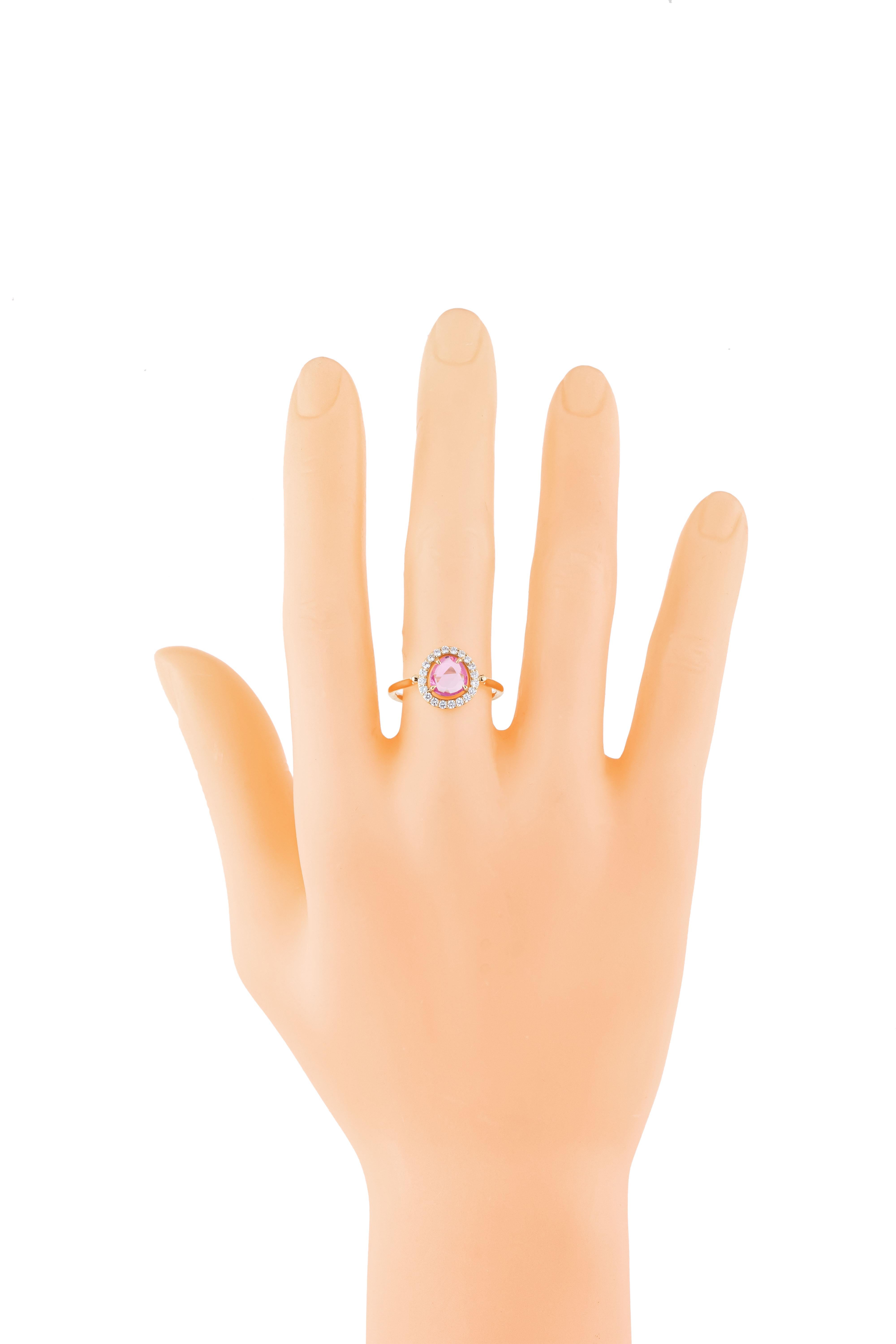Women's 18 Karat Gold 0.95 Carat Diamond and Pink Sapphire Solitaire Ring For Sale