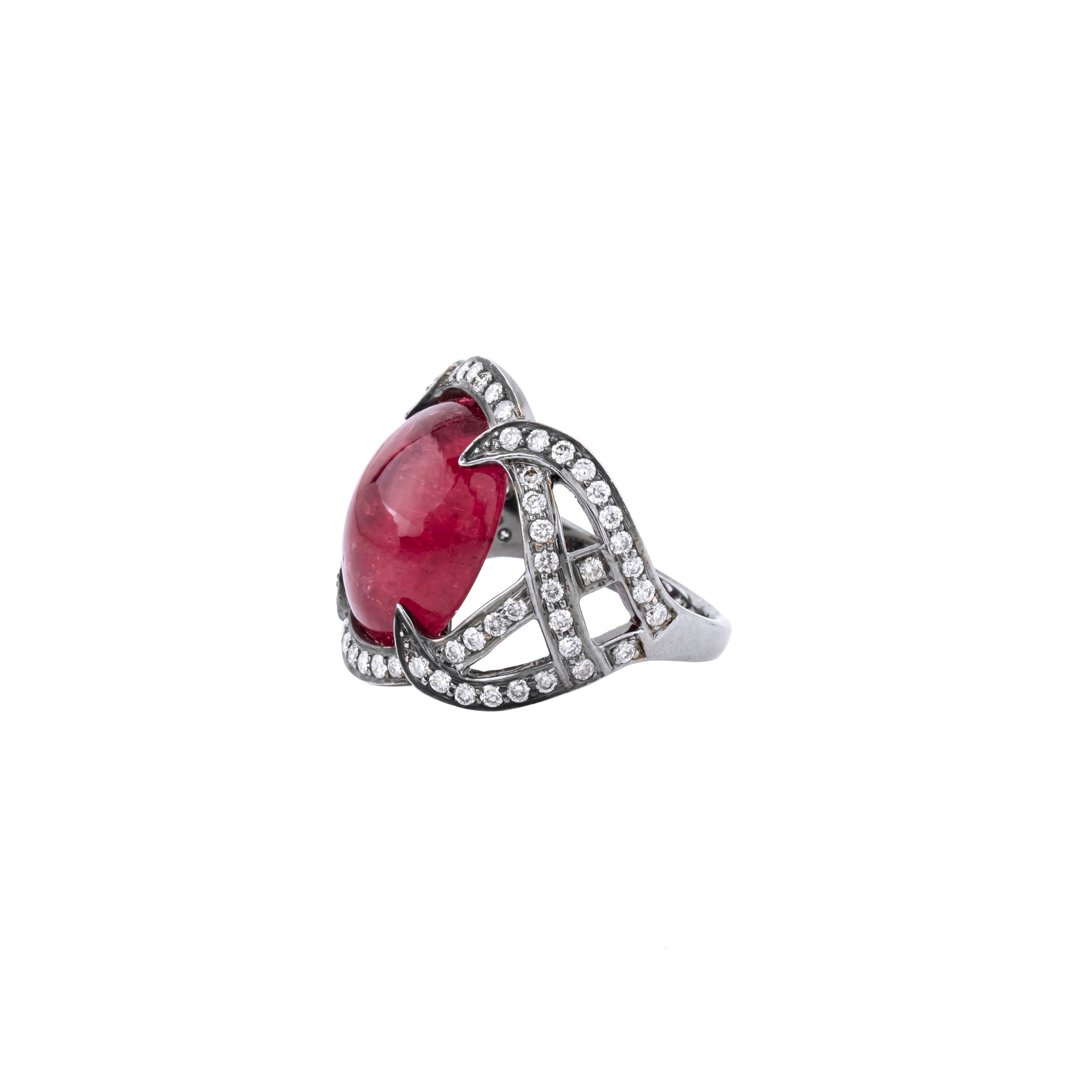 Taille brillant Bague solitaire en or 18 carats 10,17 carats Tourmaline et diamant en vente