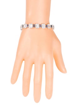 Bracciale tennis in oro 18 carati con zaffiri e diamanti da 10,59 carati