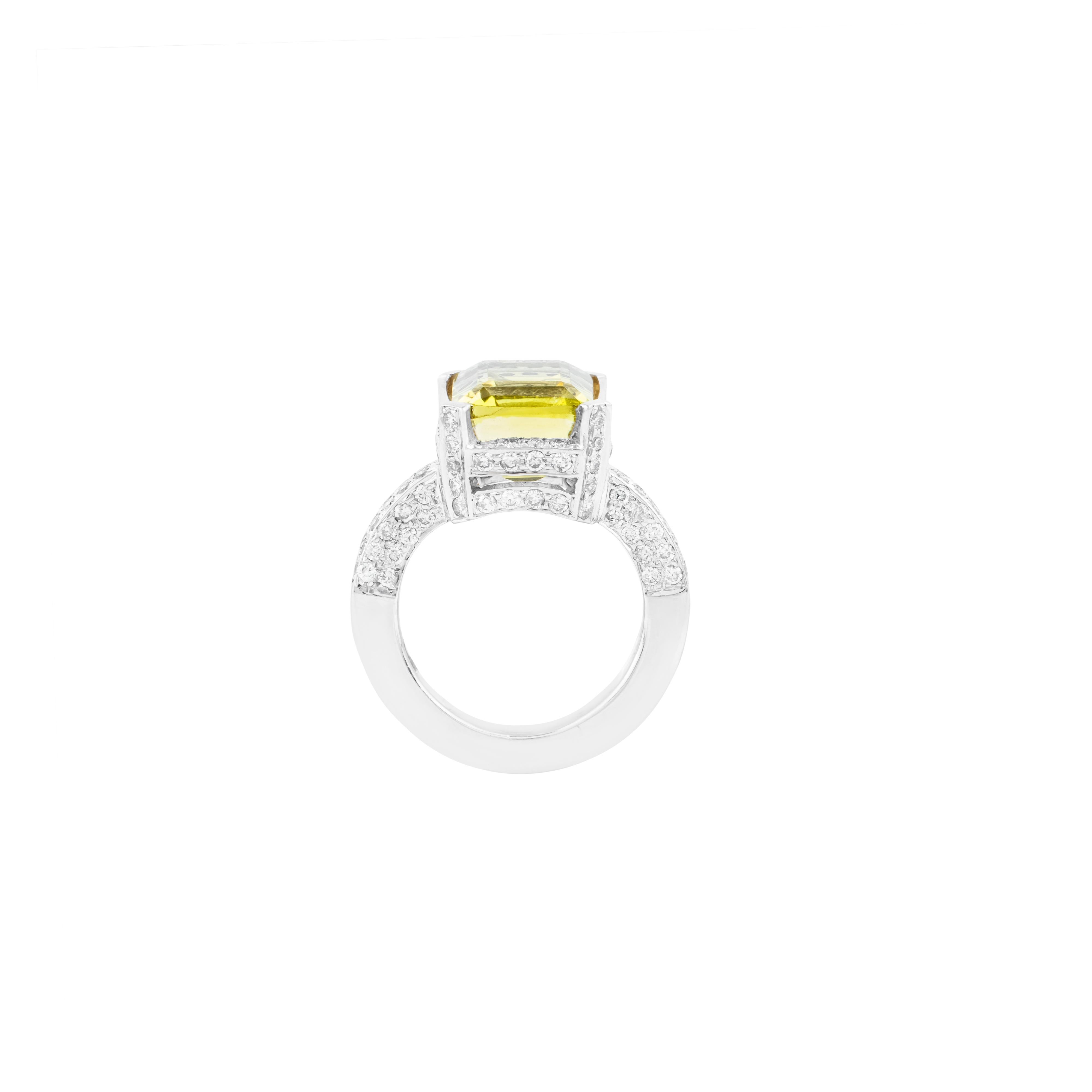 Bague cocktail en or 18 carats, topaze citron 10,6 carats et diamants Neuf - En vente à Jaipur, IN