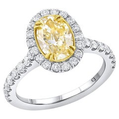 18 Karat Gold 1.08 Carat Oval Fancy Yellow Diamond Ring, GIA Certified