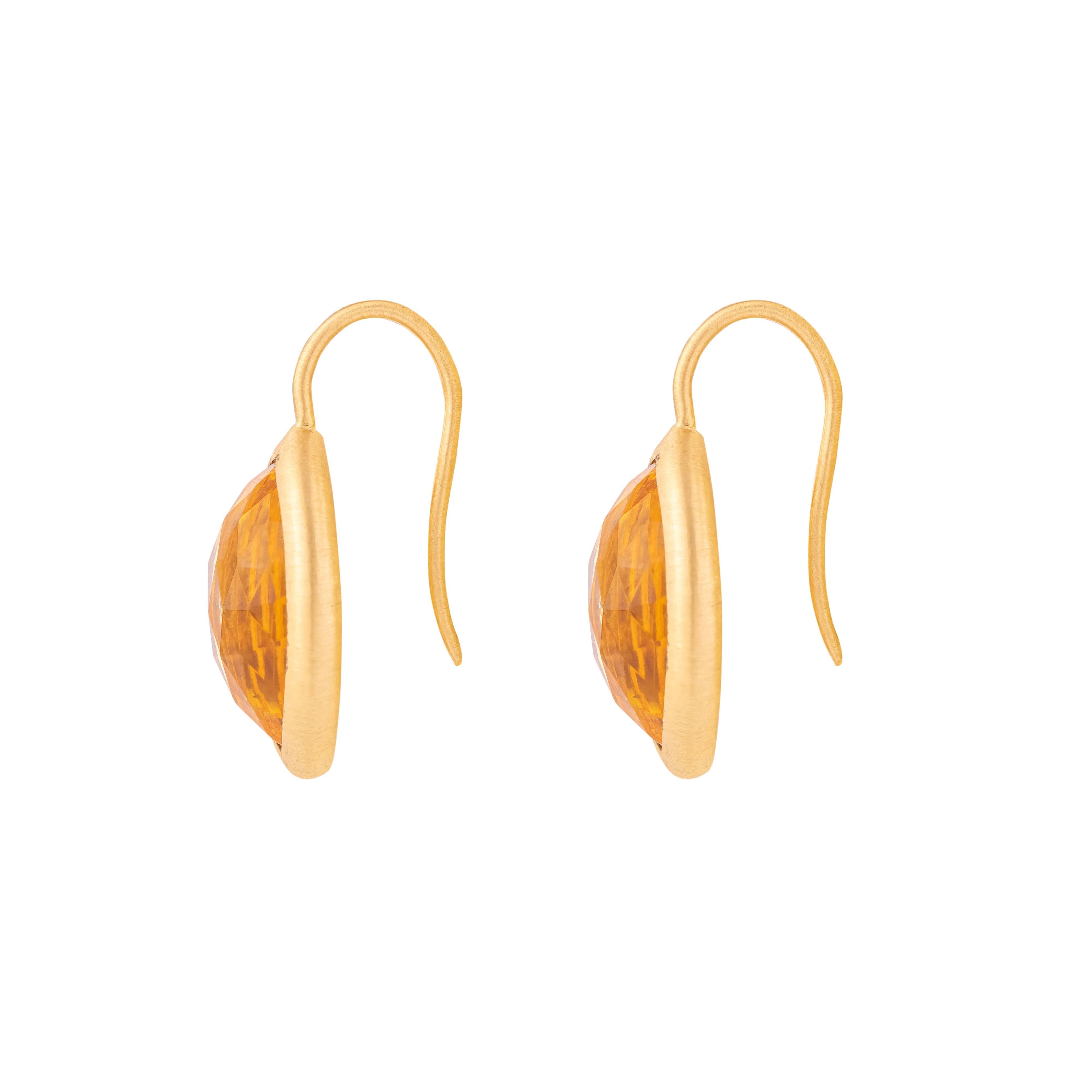 Modern 18 Karat Gold 11 Carat Golden Topaz Drop Earrings For Sale