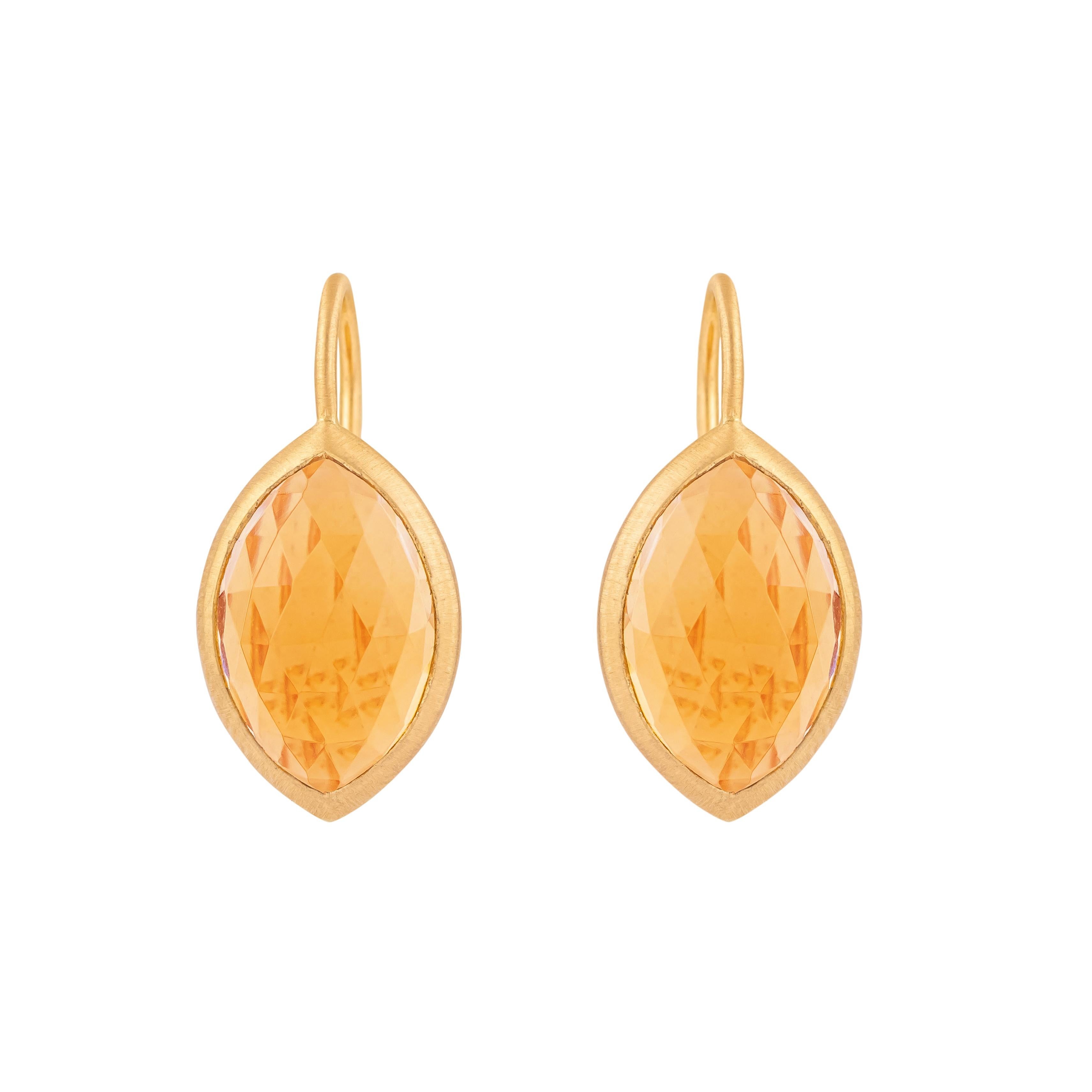 Marquise Cut 18 Karat Gold 11 Carat Golden Topaz Drop Earrings For Sale