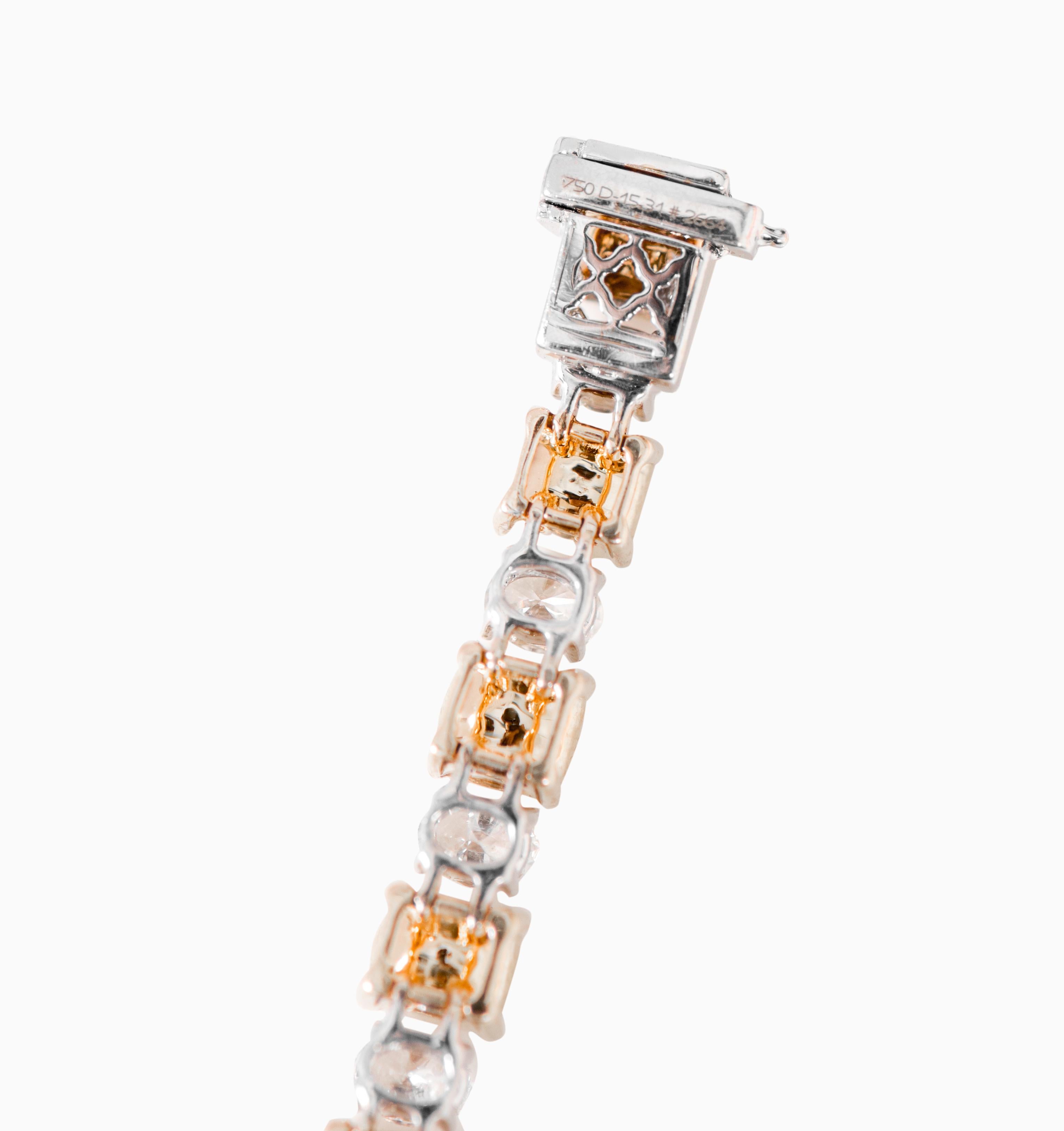 18 Karat Gold 11.21 Solitaire Fancy Yellow and White Diamond Tennis Bracelet In New Condition For Sale In Jaipur, IN
