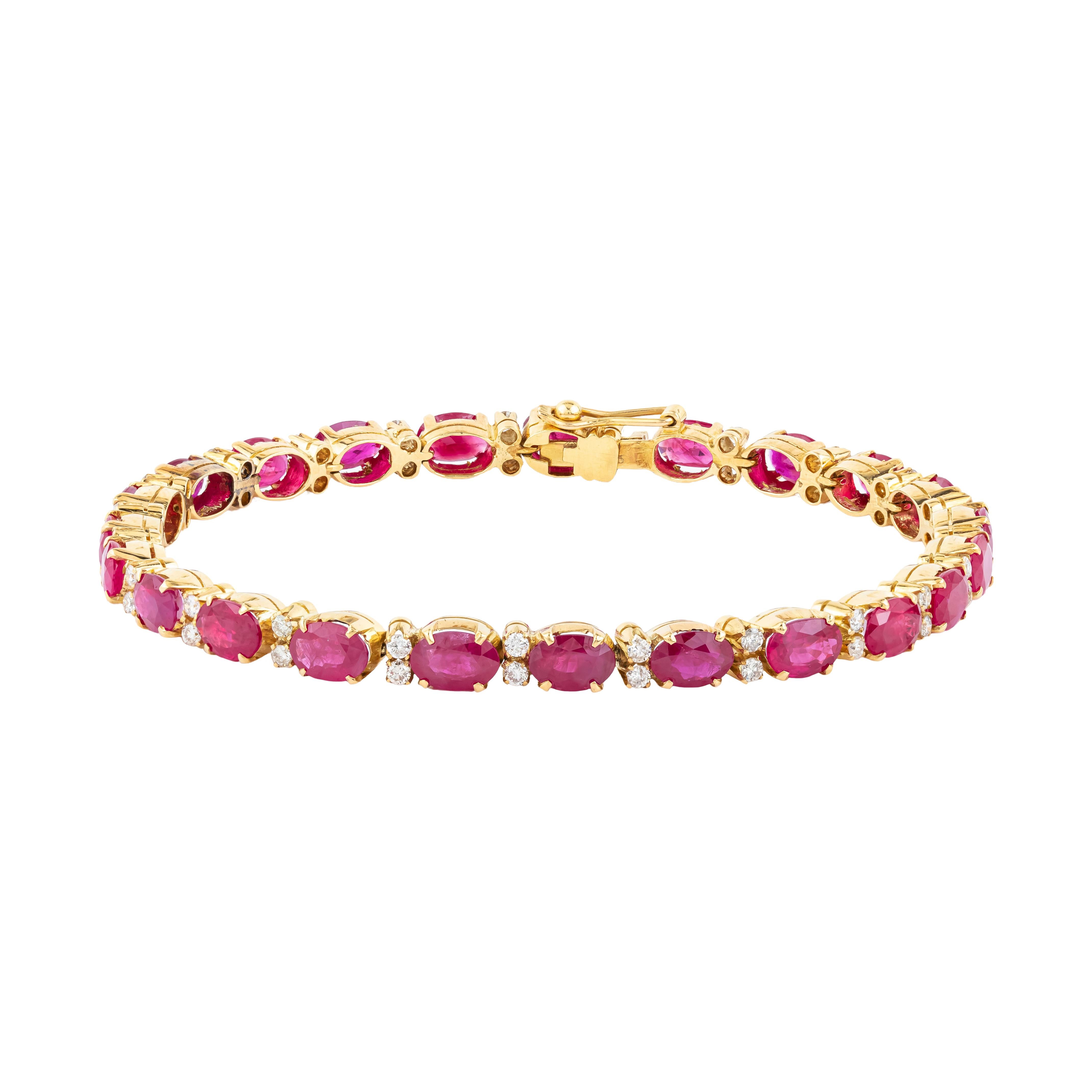 18 Karat Gold 11,6 Karat Rubin und Diamant-Tennisarmband Damen im Angebot