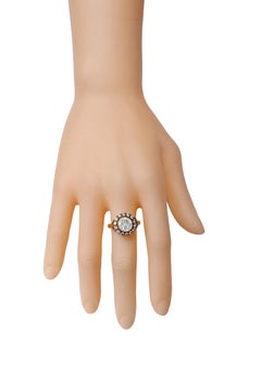 18 Karat Gold 1.22 Carat Diamond Art-Deco Style Ring