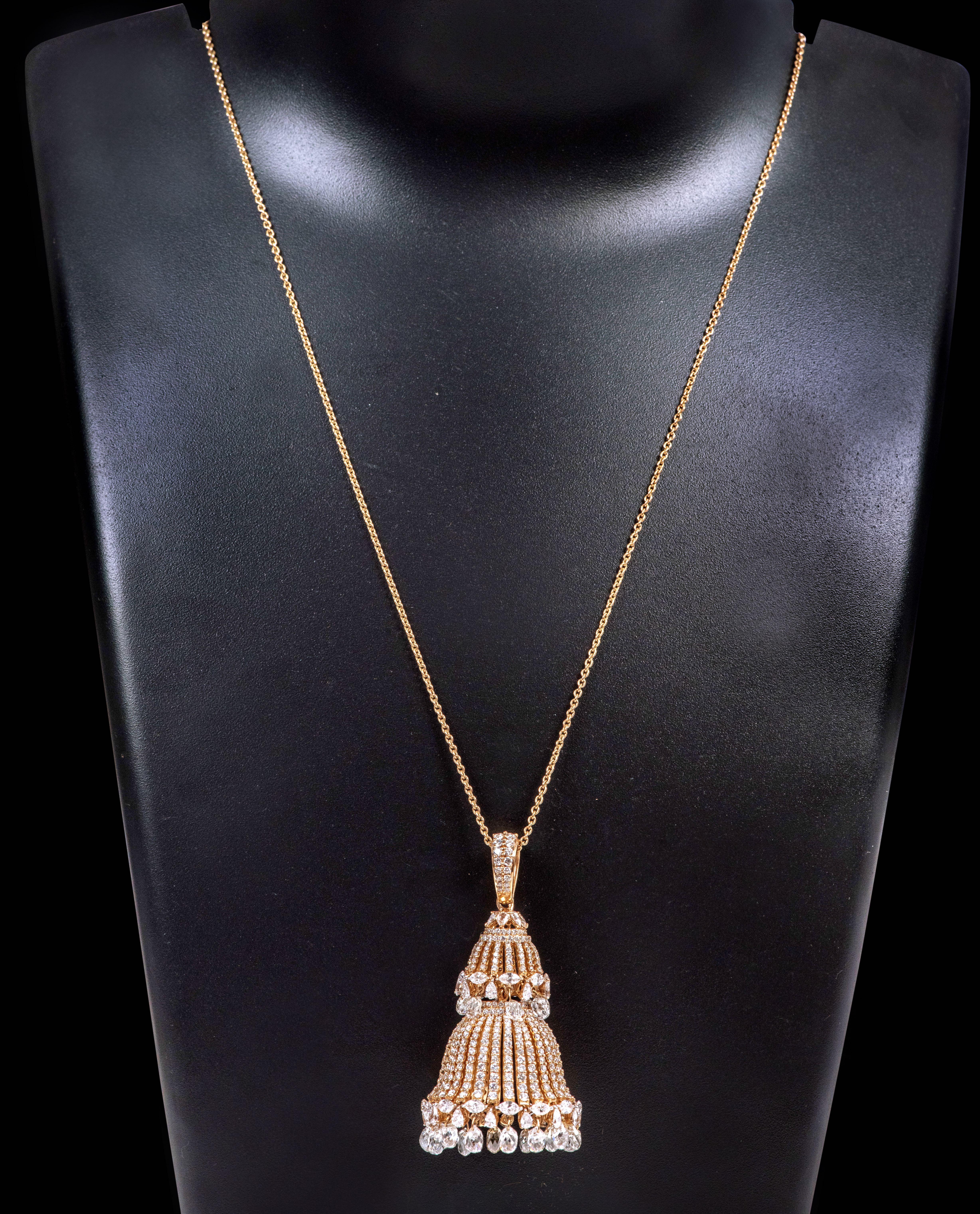 18 Karat Gold 12.45 Carat Diamond Chandelier Drop Pendant with Link Necklace In New Condition For Sale In Jaipur, IN