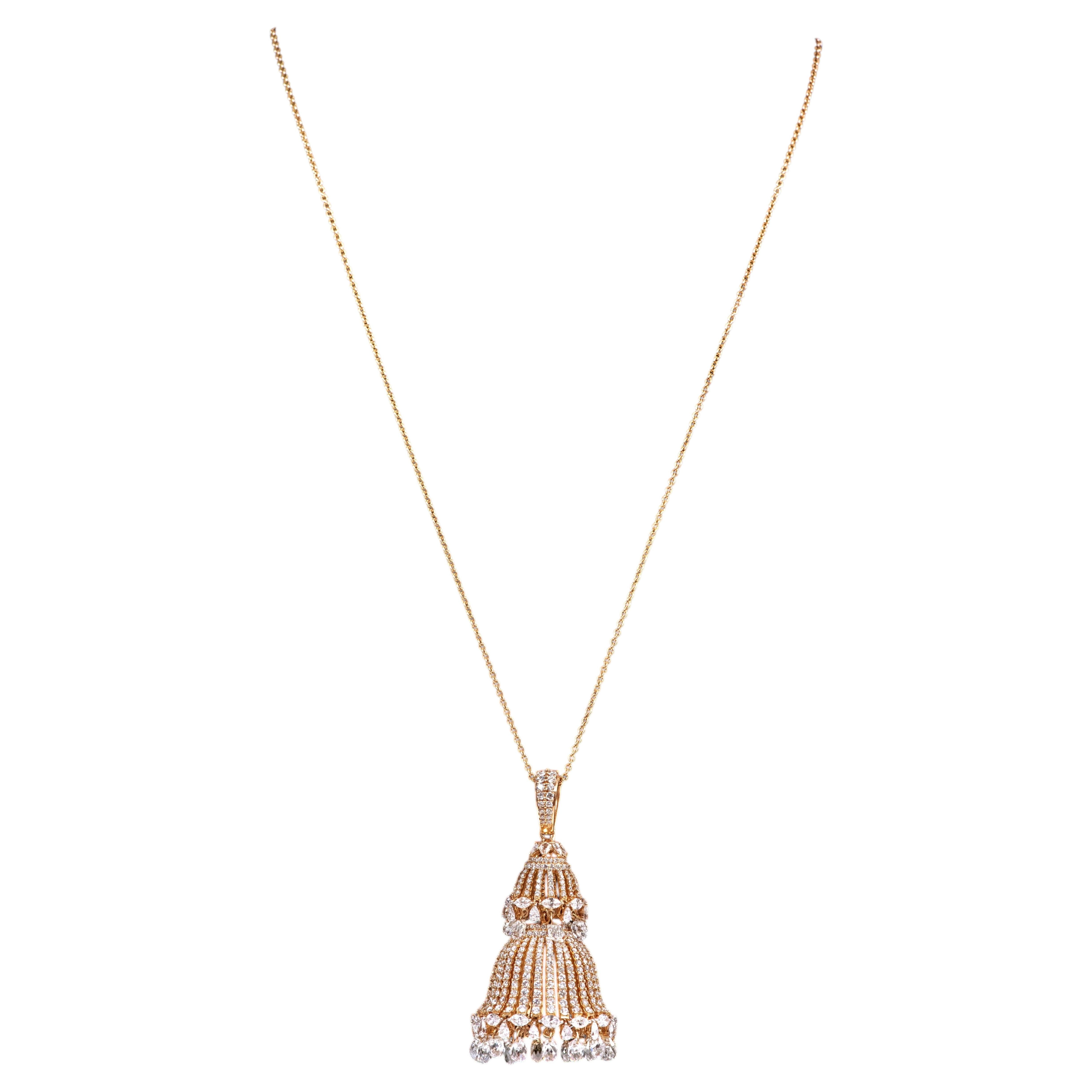 18 Karat Gold 12.45 Carat Diamond Chandelier Drop Pendant with Link Necklace