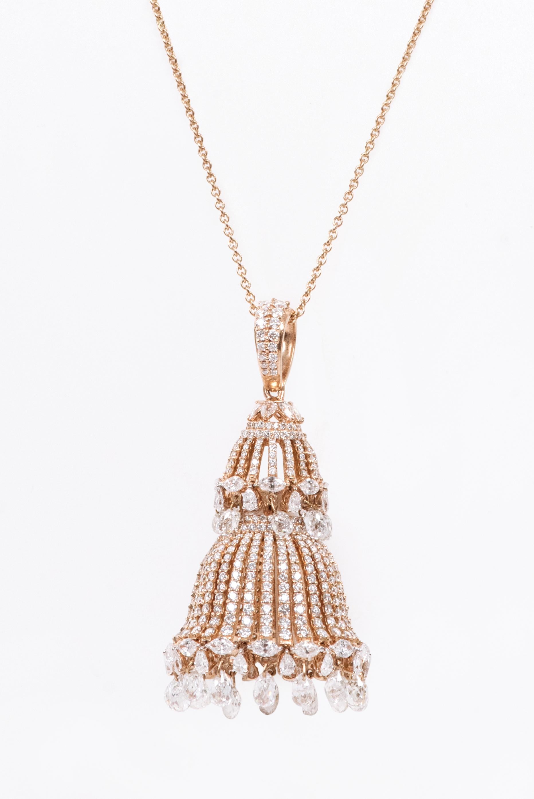 18 Karat Gold 12.45 Carat Diamond Chandelier Drop Pendant with Link Necklace For Sale 2