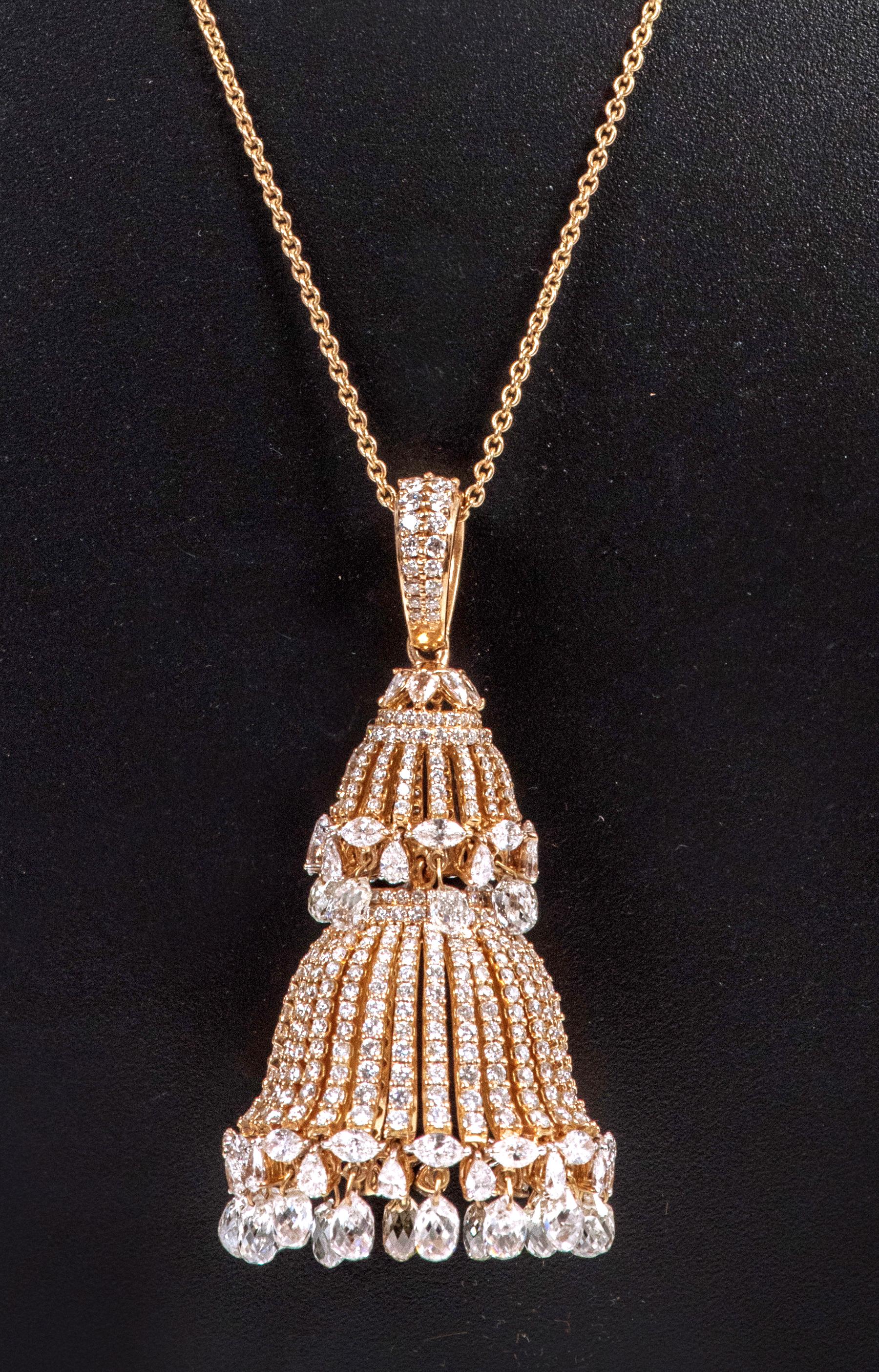 18 Karat Gold 12,45 Karat Diamant-Kronleuchter-Tropfen-Anhänger mit Glieder-Halskette im Angebot 3