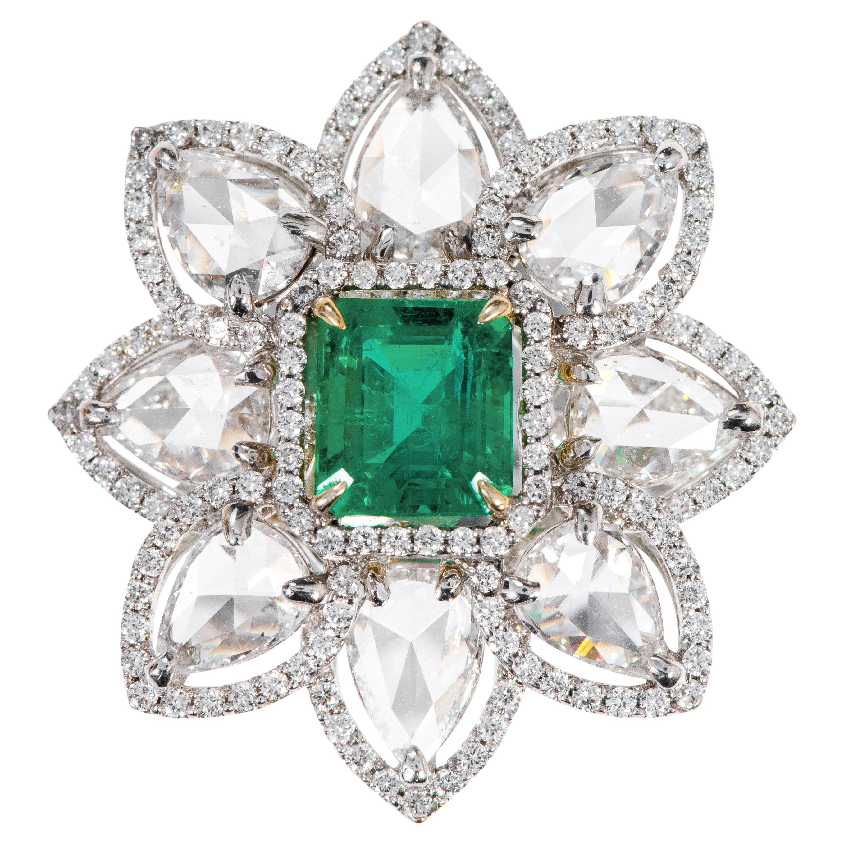 18 Karat Gold 1.25 Carat Natural Emerald and Diamond Cluster Contemporary Ring For Sale