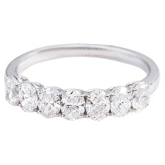 Bague d'éternité demi-anneau en or 18 carats avec diamant solitaire taille ovale de 1,27 carat