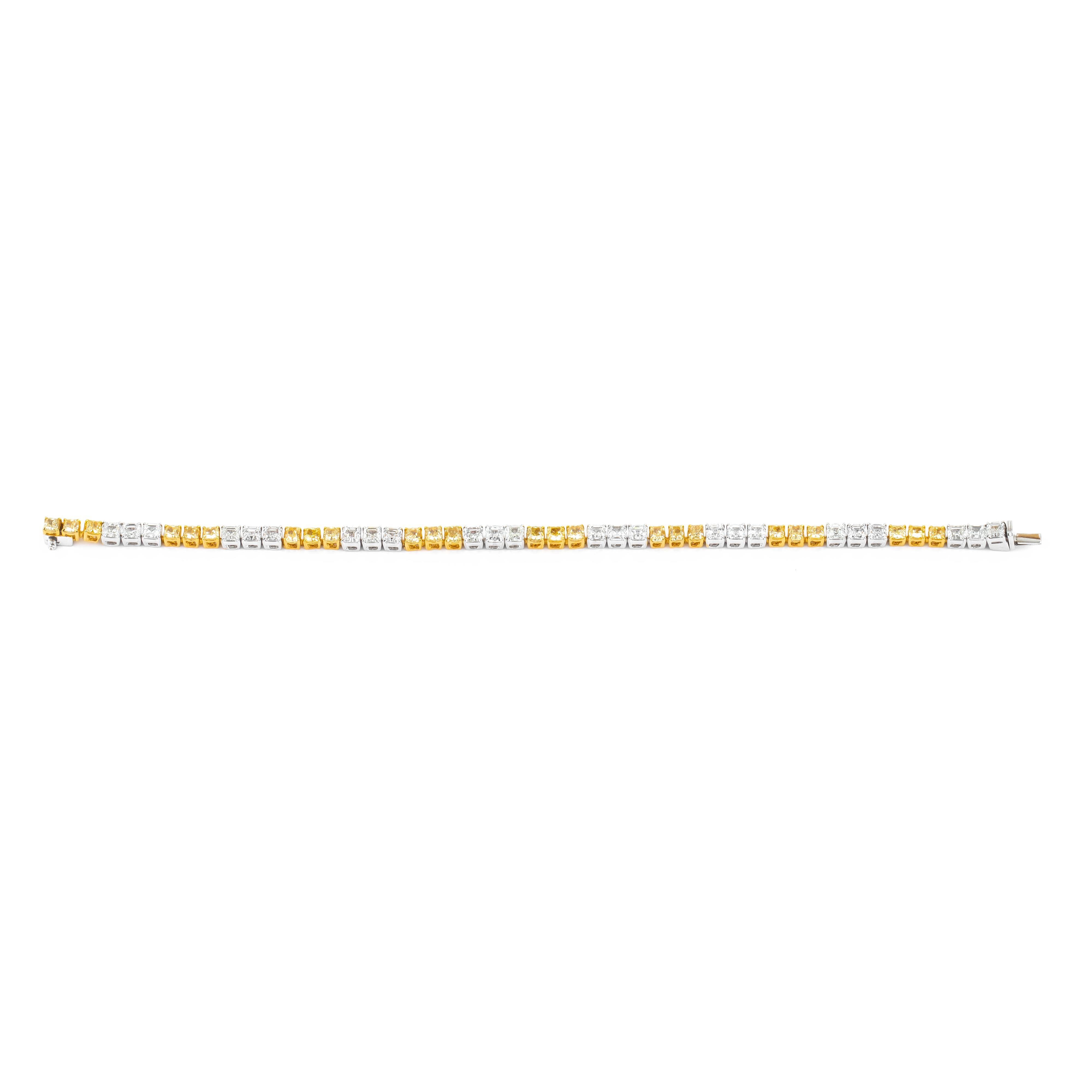18 Karat Gold 12,7 Karat Gelbes Diamant- und Diamant-Tennisarmband (Brillantschliff) im Angebot