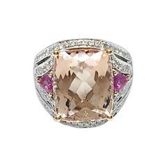 18 Karat Gold 13.18 Carat Morganite, Pink Sapphire and Diamond Ring 18 Karat Gold 13.18 Carat Morganite, Pink Sapphire and Diamond Ring