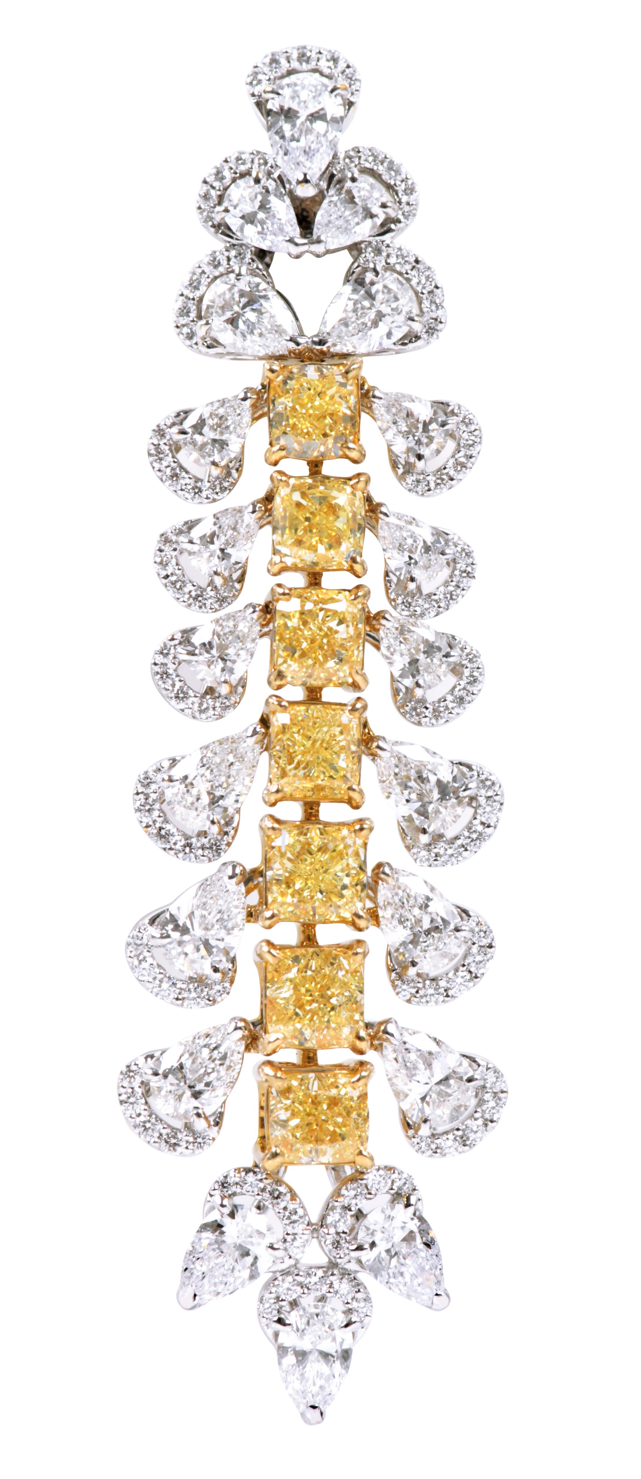 Cushion Cut 18 Karat Gold 13.31 Carat Yellow and White Diamond Solitaires Cocktail Earrings For Sale