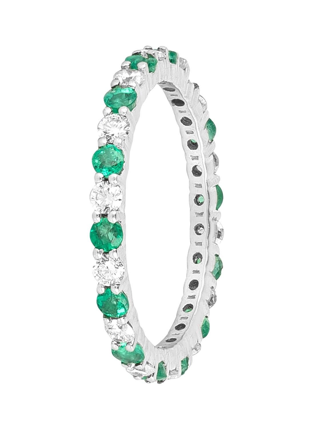 18 Karat Gold 1.34 Carat Diamond and Emerald Brilliant Cut Eternity Band Ring For Sale 1