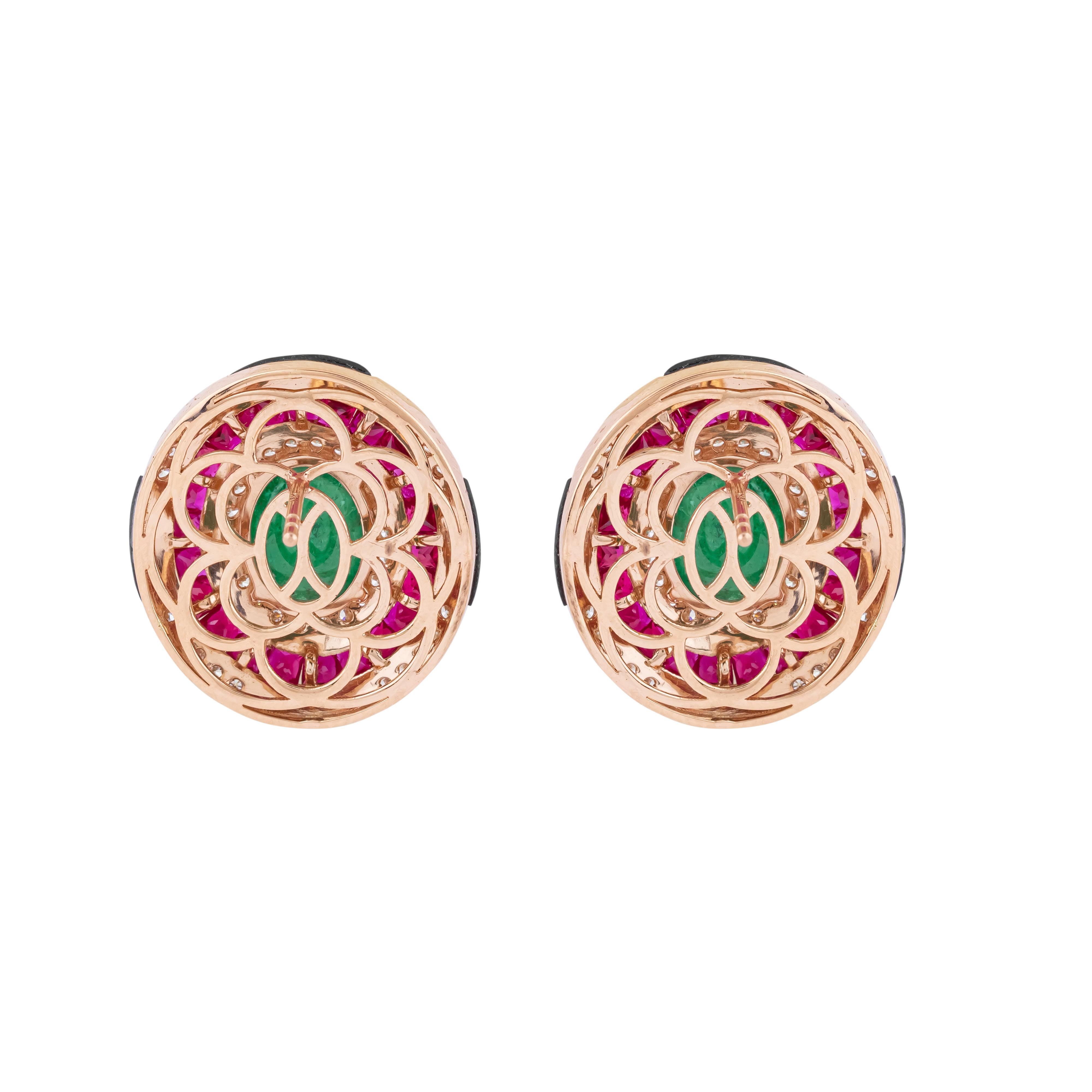 Brilliant Cut 18 Karat Gold 13.7 Carat Diamond, Black Onyx, Emerald and Ruby Stud Earrings For Sale