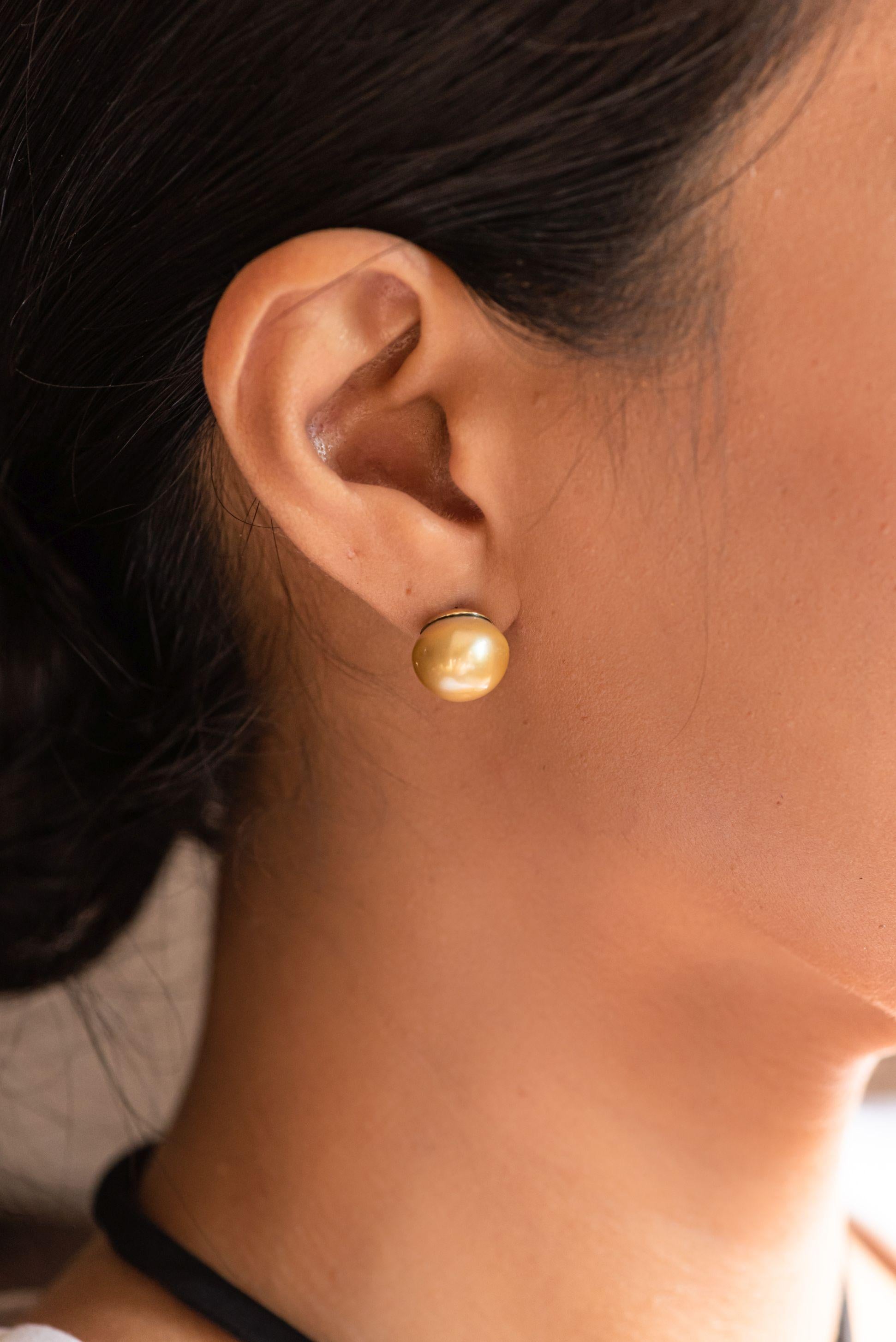 siopao pearls earrings