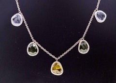 18 Karat Gold 14.86 Carat Multi-Color Sapphire and Diamond Drop Link Necklace