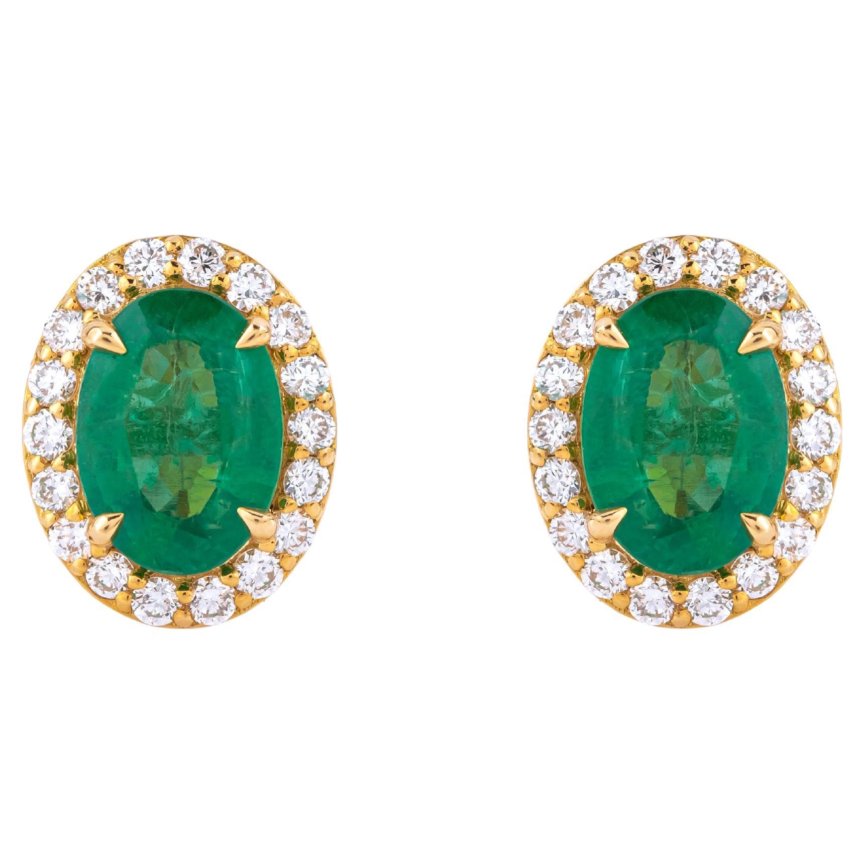 18 Karat Gold 1.51 Carat Emerald & Diamond Stud Earrings For Sale