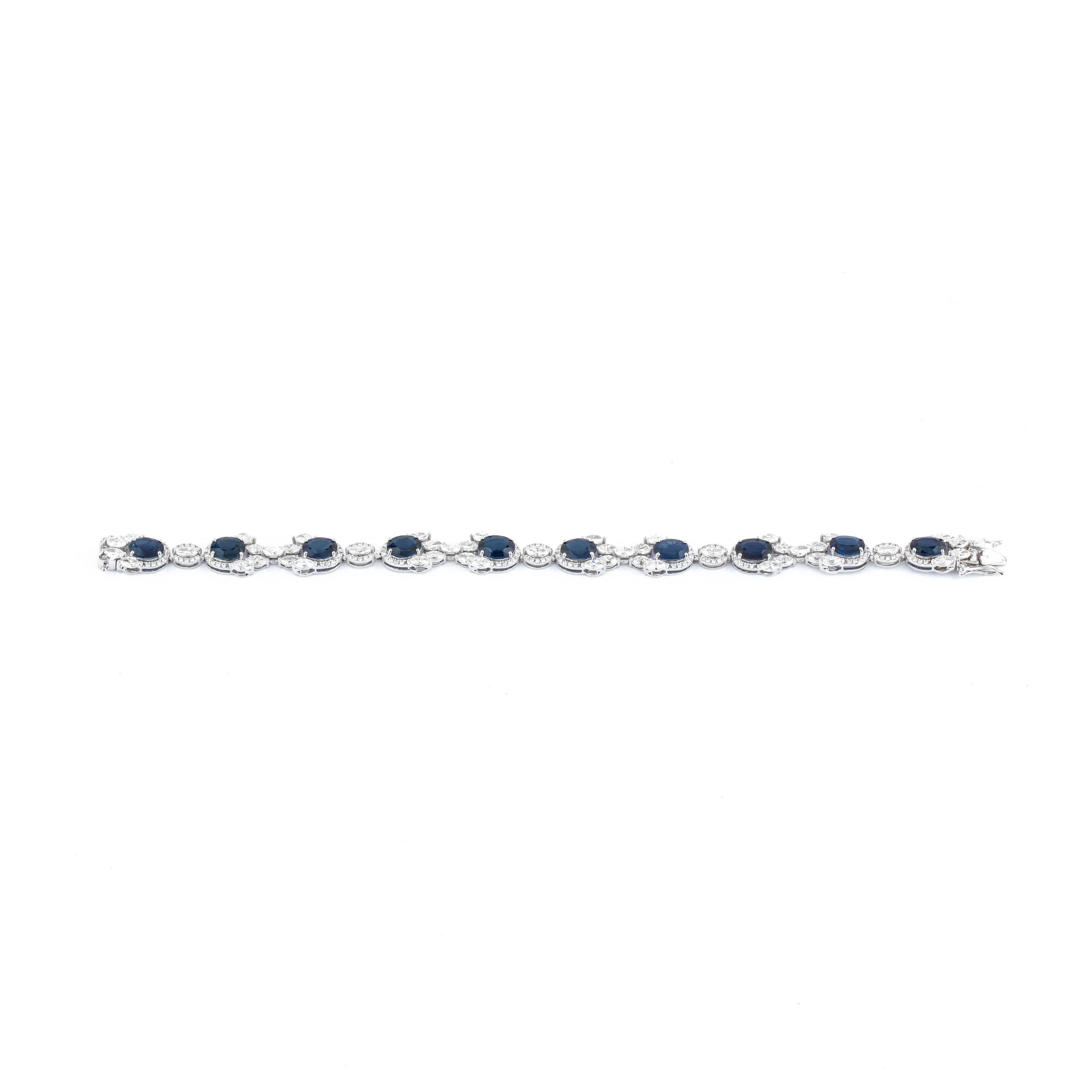 Brilliant Cut 18 Karat Gold 15.86 Carat Sapphire and Diamond Tennis Bracelet For Sale