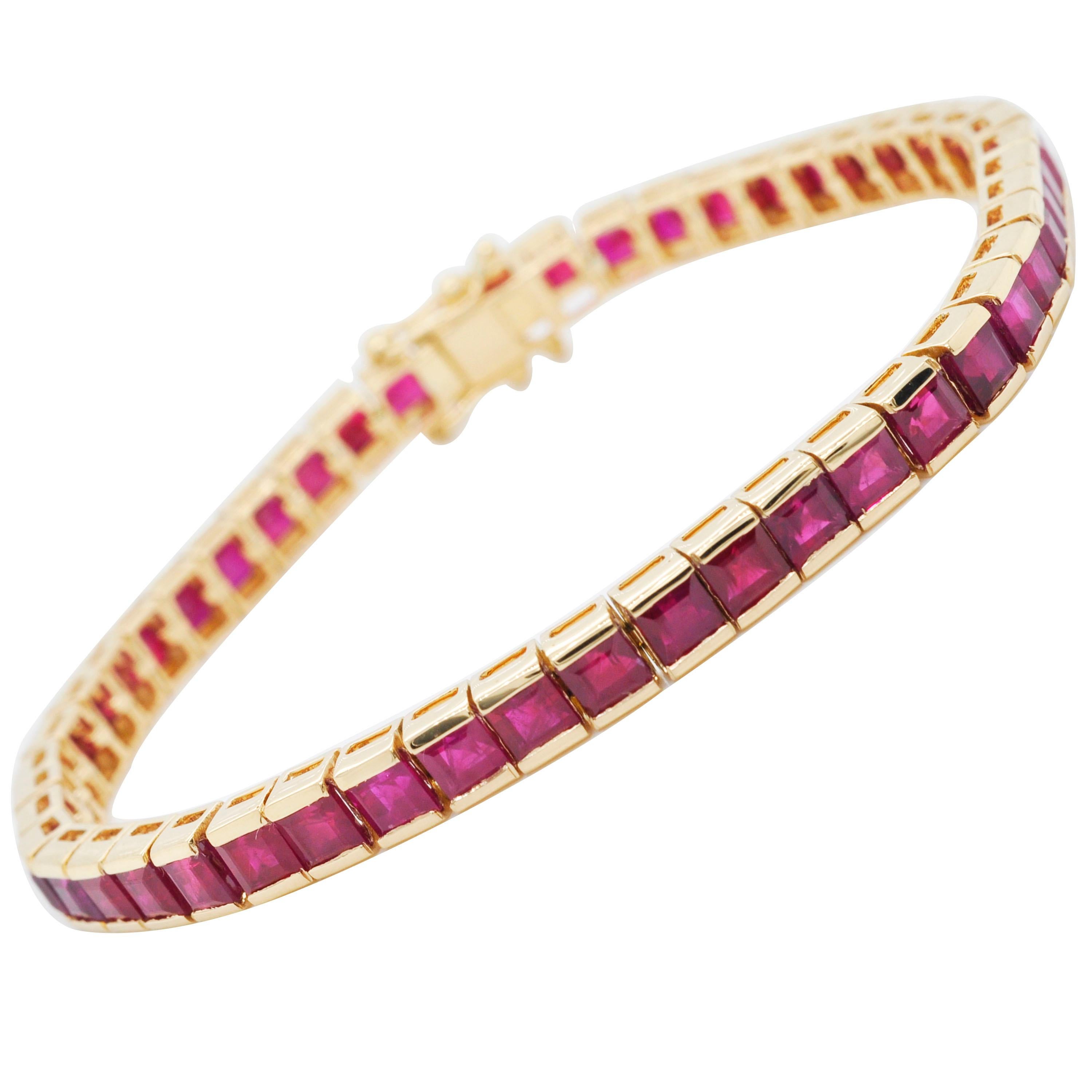 18 Karat Gold 15.93 Carat Square Mozambique Ruby Tennis Line Bracelet 5