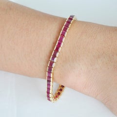 18 Karat Gold 15.93 Carat Square Mozambique Ruby Tennis Line Bracelet