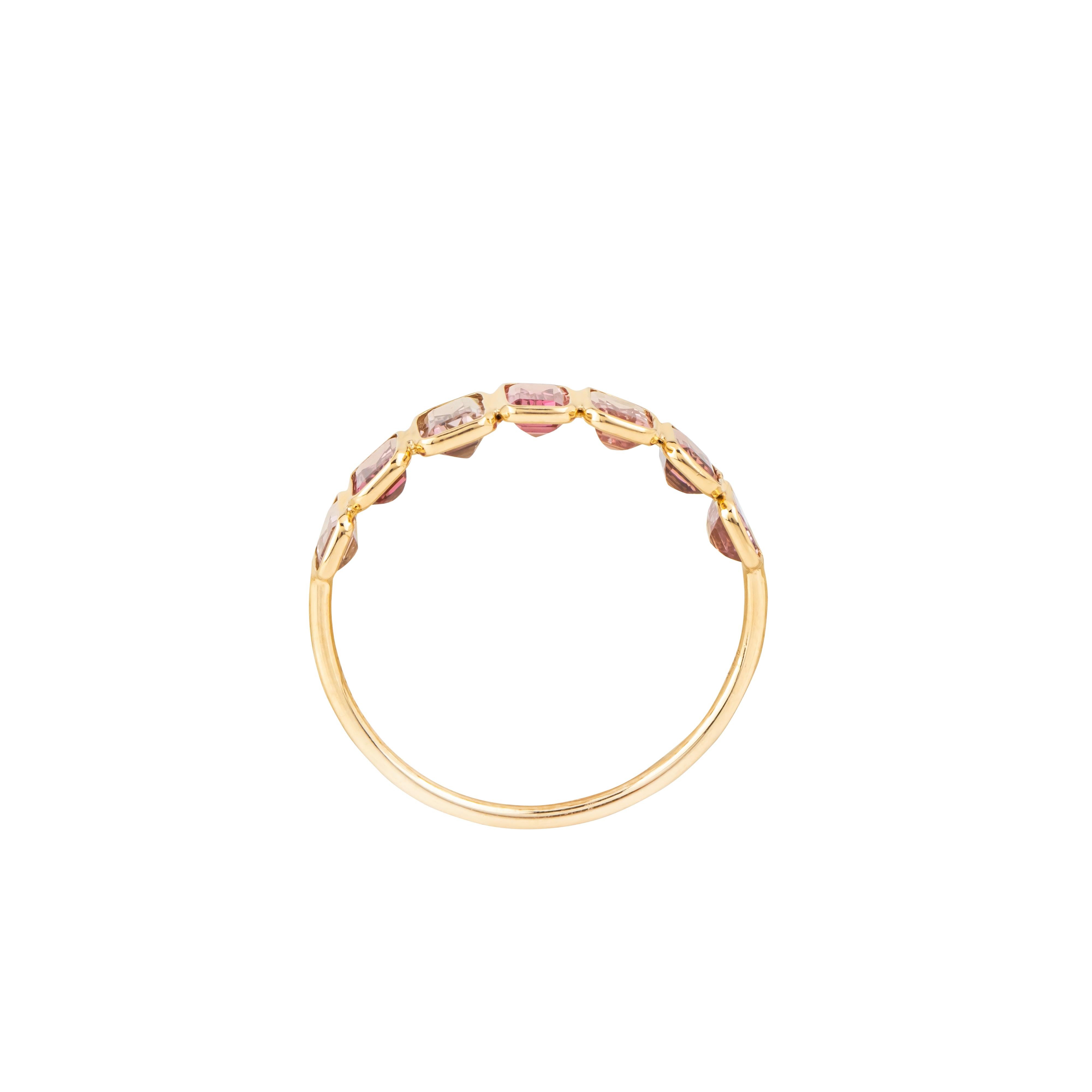 18 Karat Gold 1.6 Carat Tourmaline Band Ring In New Condition For Sale In Jaipur, IN