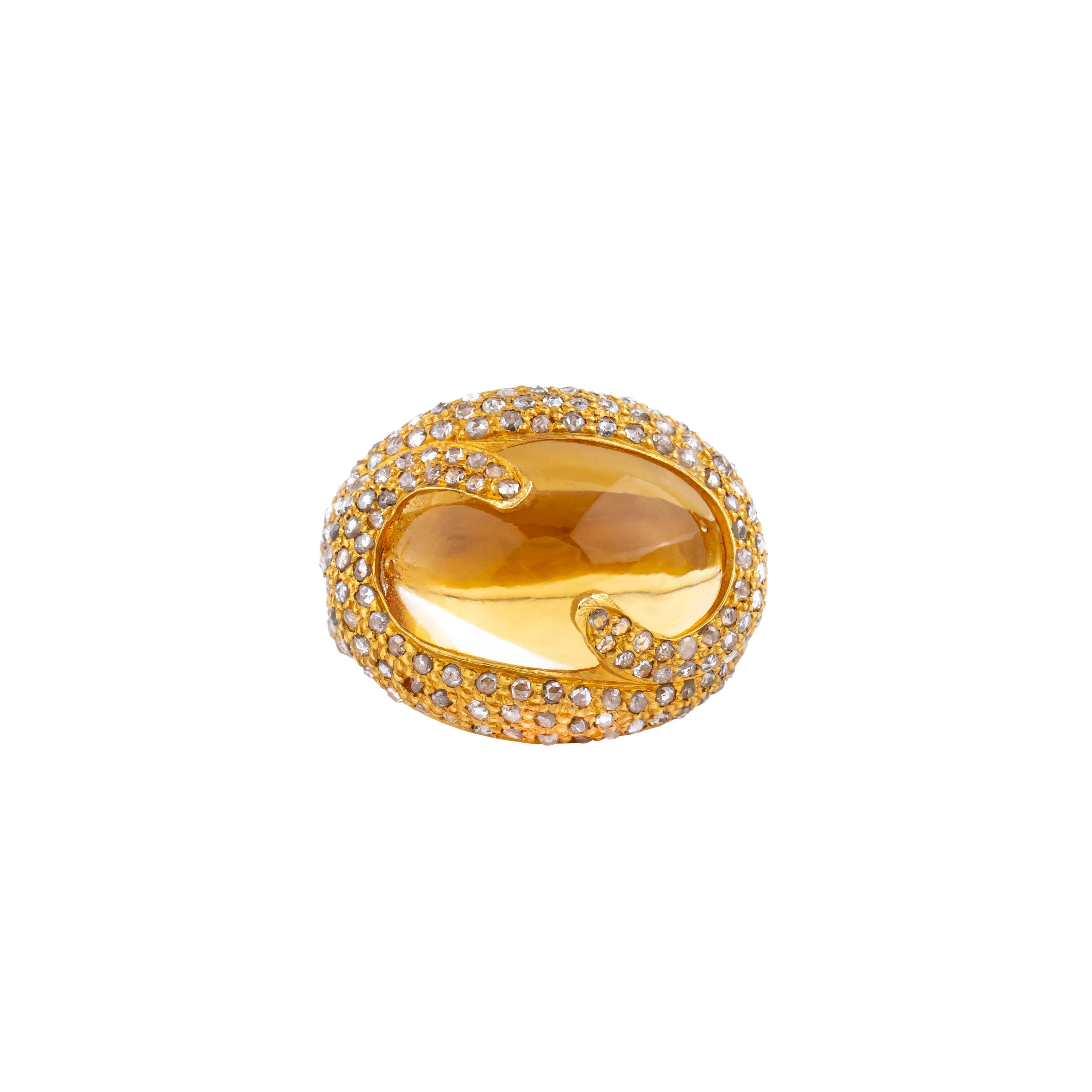 Modern 18 Karat Gold 16.72 Carat Golden Topaz and Diamond Cocktail Ring For Sale