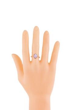 18 Karat Gold 1.71 Carat Pink Sapphire Solitaire Ring