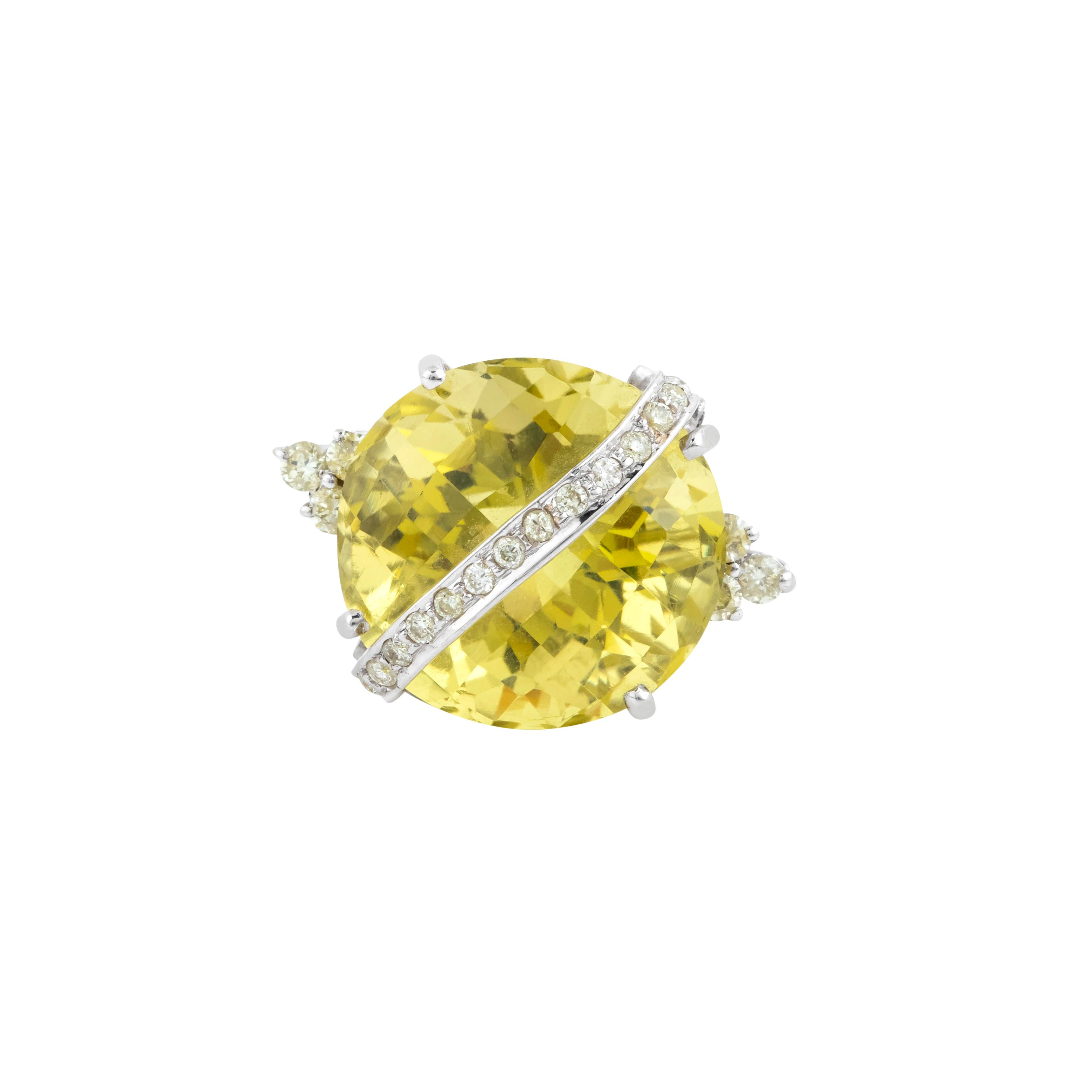 Modern 18 Karat Gold 17.77 Carat Lemon Topaz and Diamond Fashion Ring For Sale