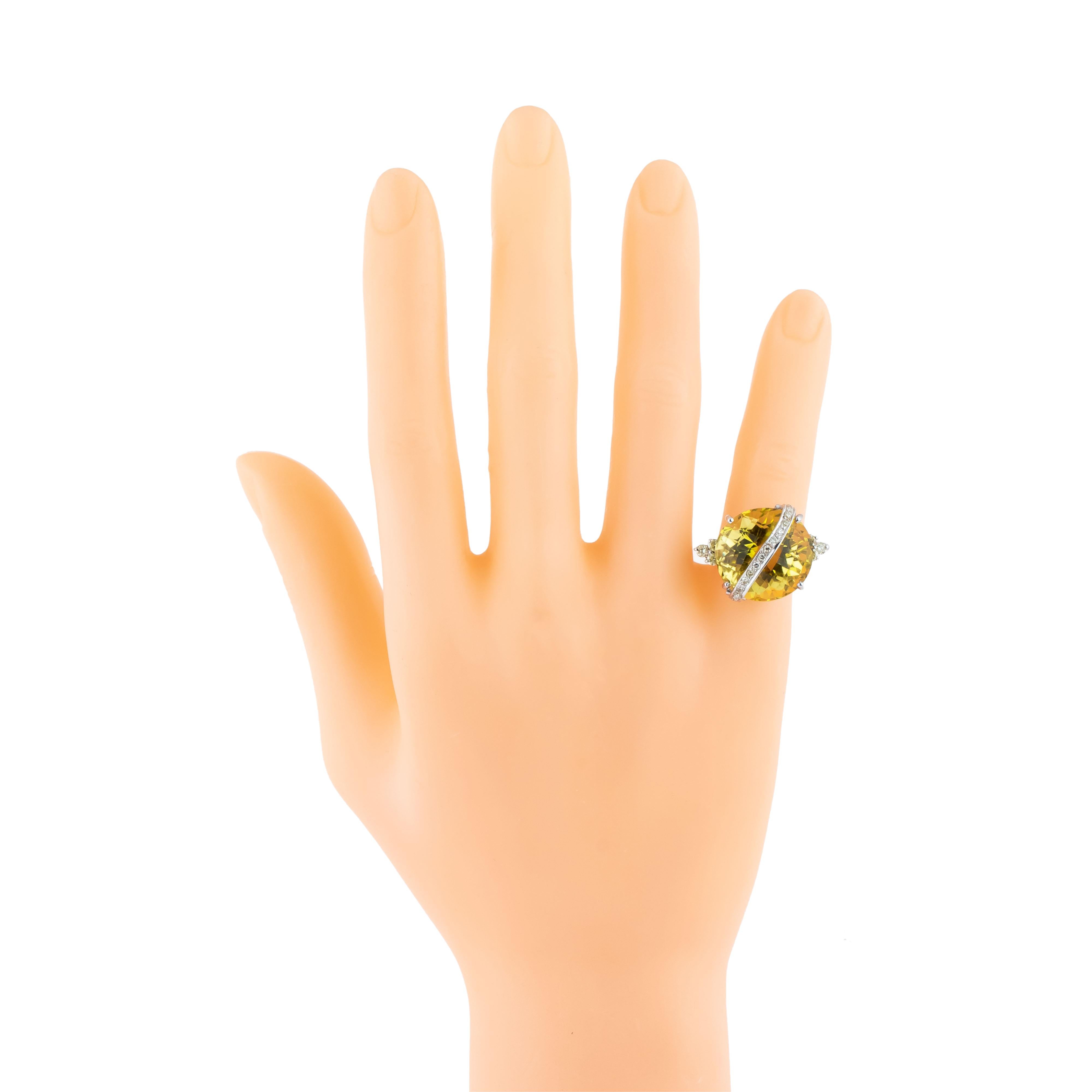 Women's 18 Karat Gold 17.77 Carat Lemon Topaz and Diamond Fashion Ring For Sale